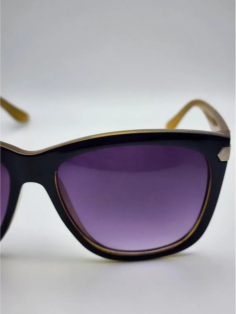 Stradivarius Classic Black Frame Sunglasses with Purple Gradient Lenses